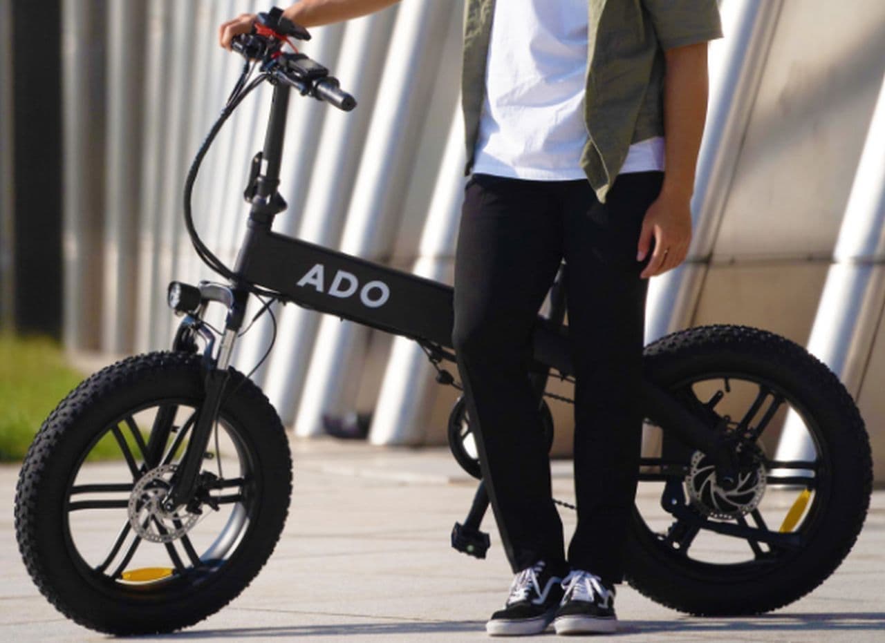 太さ4インチのファットタイヤを装備した電動アシスト自転車 ADO「A20F