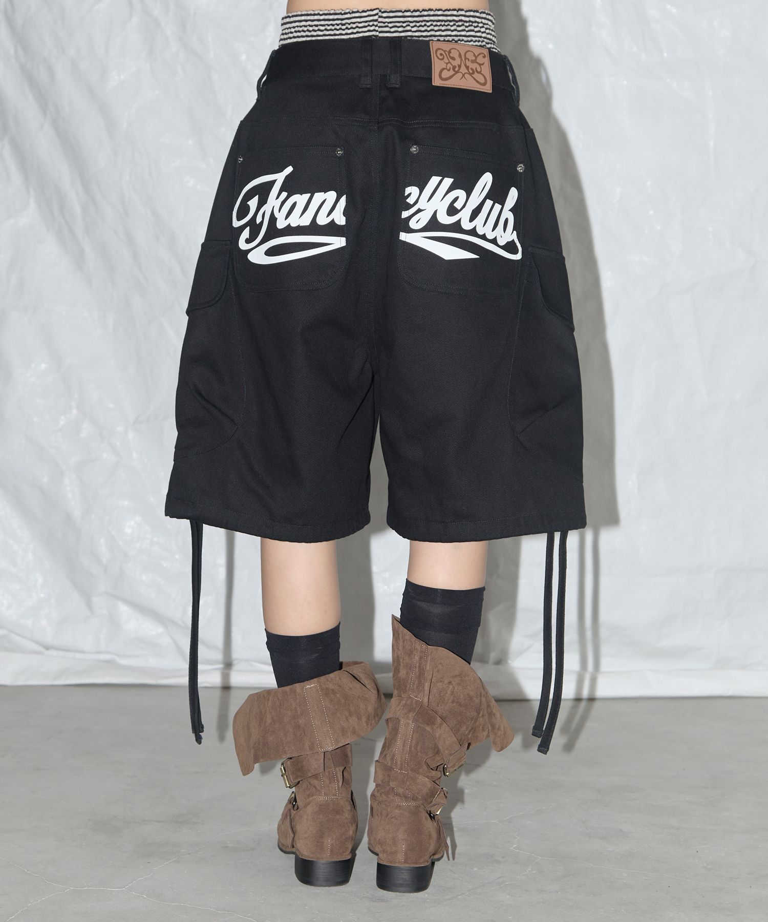 MUSINSA | FANCY CLUB Cargo Lettering Bermuda Pants (BLACK) F25QD889