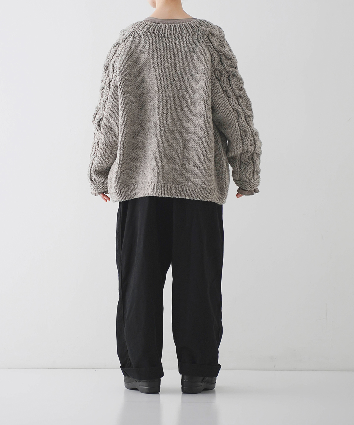 ペルーケーブルスリーブニットカーディガン｜nest Robe / CONFECT