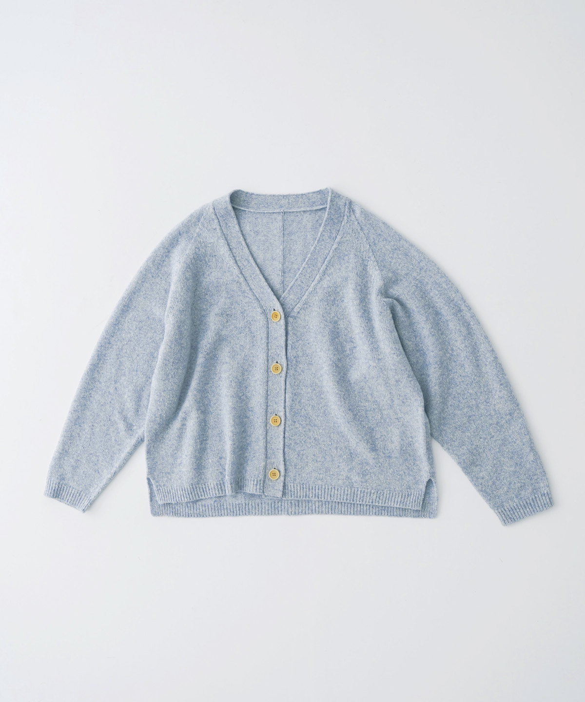 ウールVネックラグランカーディガン｜nest Robe / CONFECT ONLINE SHOP