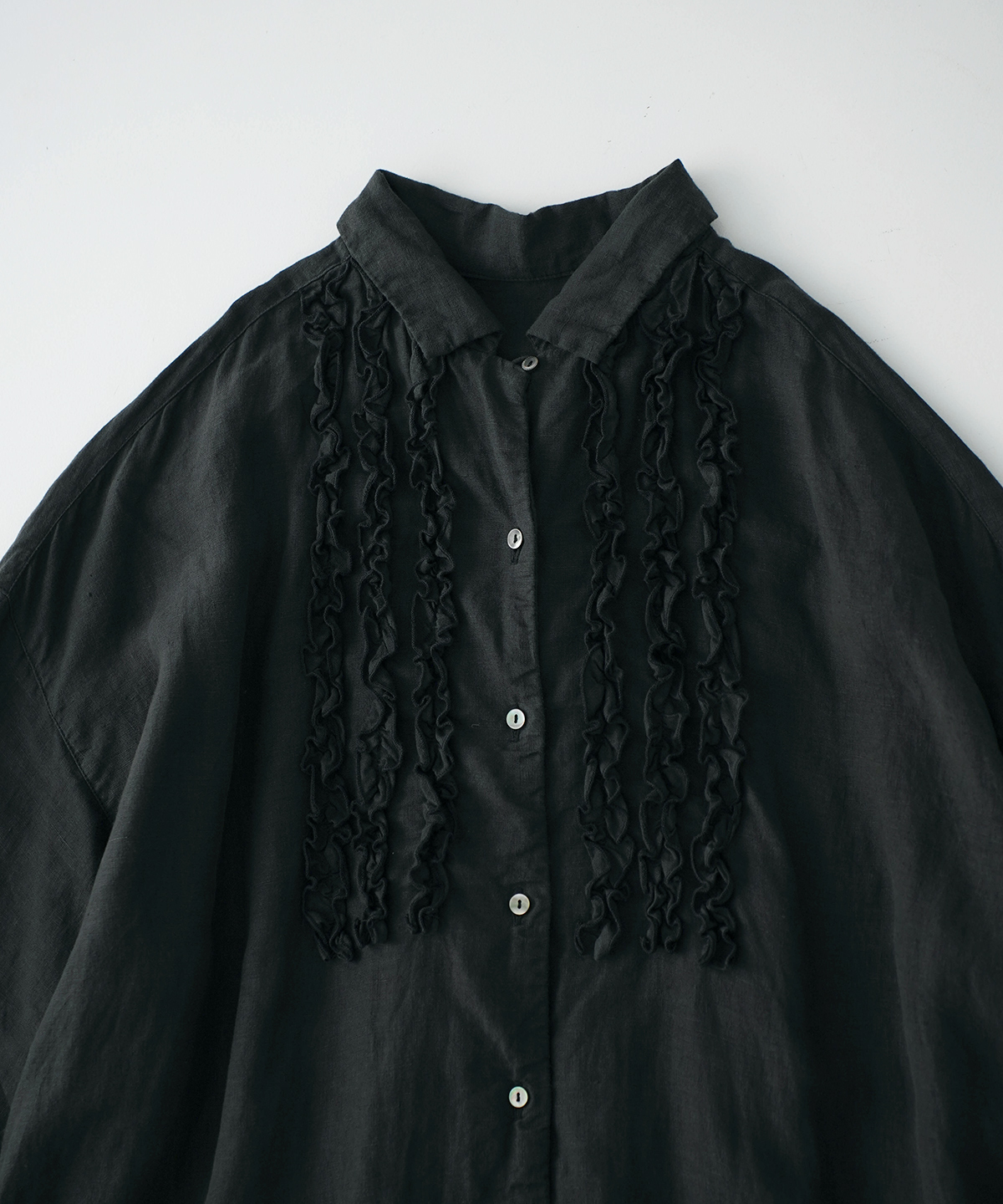 リネンスカラップレースワンピース｜nest Robe / CONFECT ONLINE SHOP