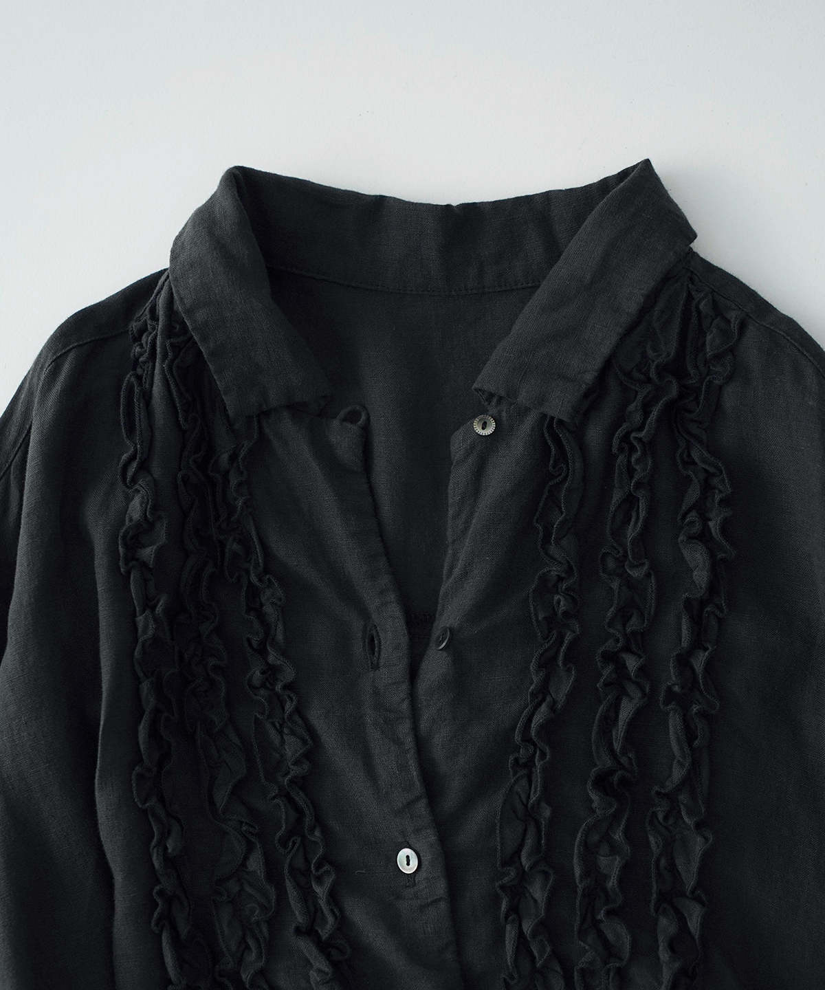 リネンスカラップレースワンピース｜nest Robe / CONFECT ONLINE SHOP