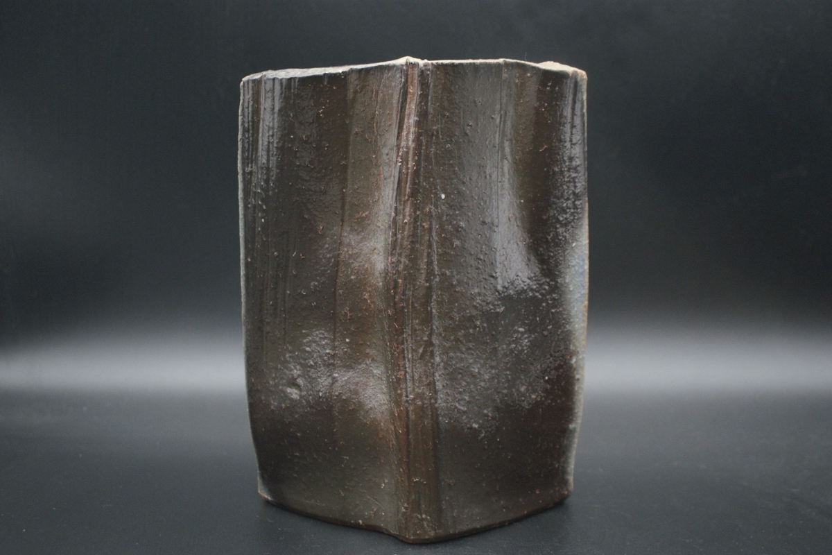 人間国宝》伊勢﨑 淳 作 備前 万年花生(桐箱後日） | 陶備堂オンライン