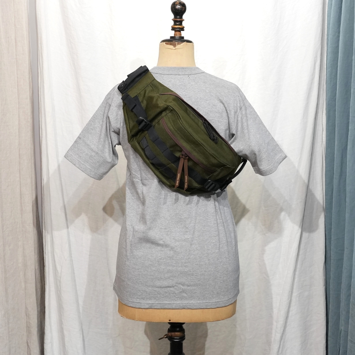 フリーホイーラーズ ハーフドーム ファニーパック 2023 オリーブ