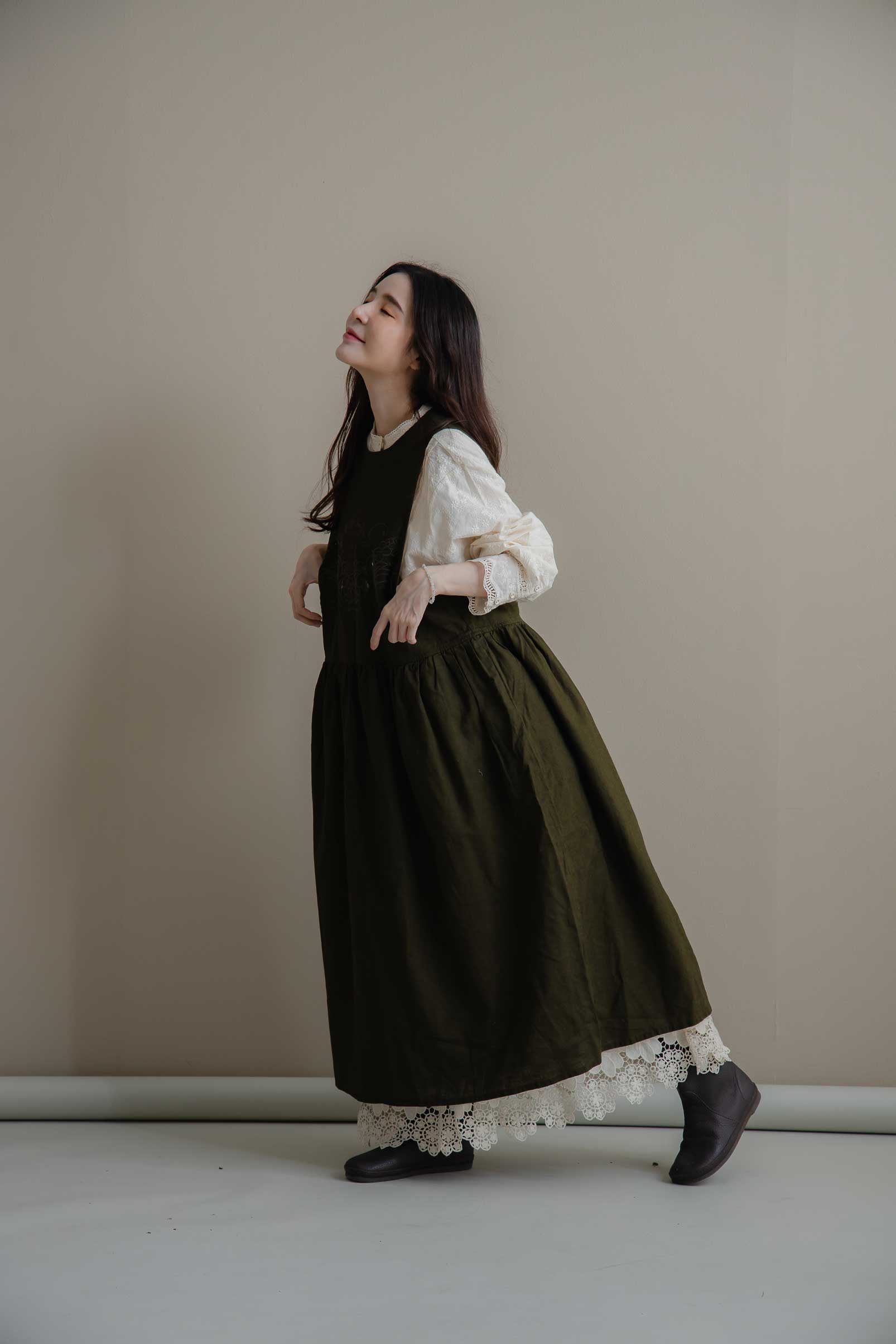 楽天市場】ロココ風ペチスカート 「 幻想的な透け感、裾から覗く