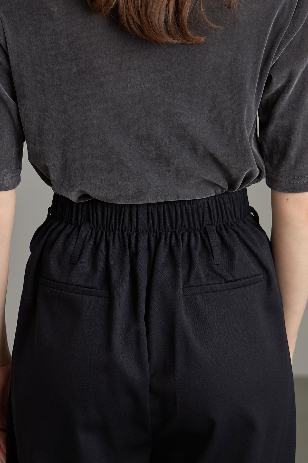 ハイウエストツータックワイドパンツ