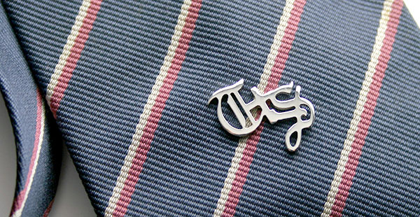 札幌市営地下鉄　ピンバッジ　ネクタイピン 札幌オリンピック ネクタイピンの値段と価格推移は？｜1件の売買データ