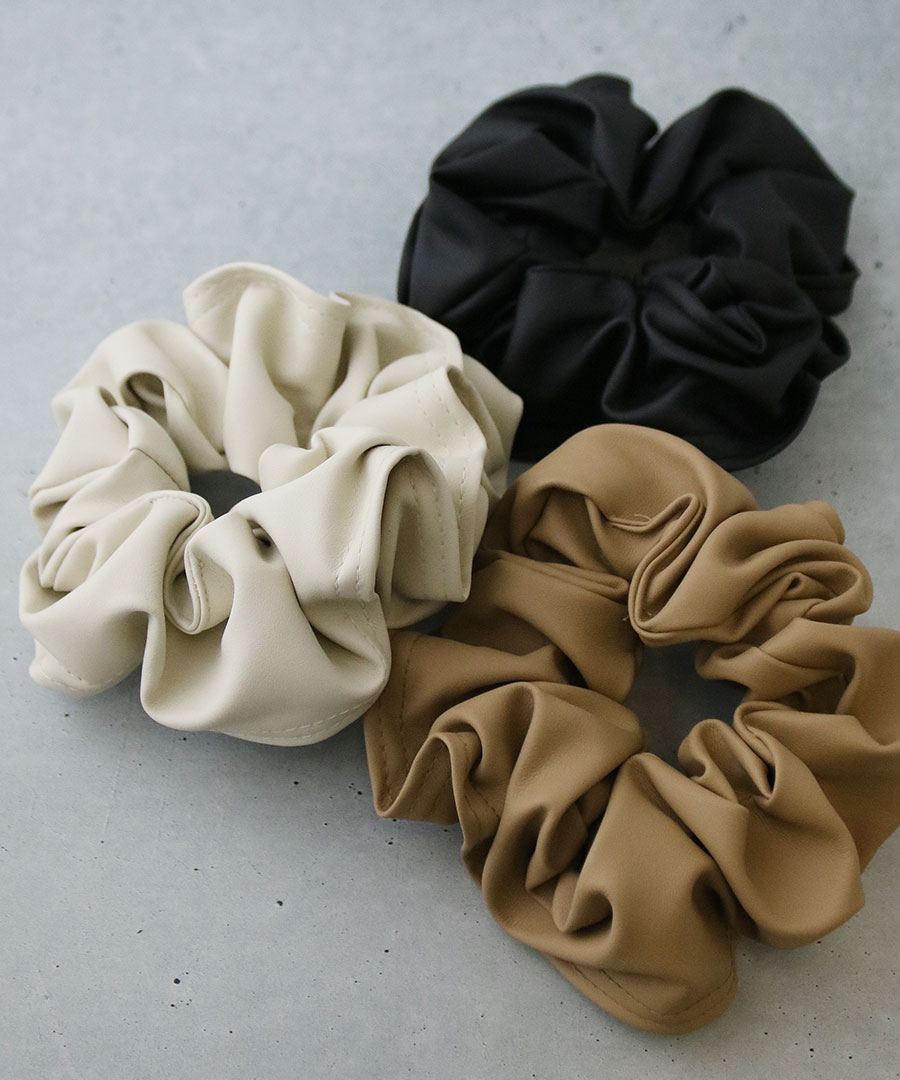 楽天市場】☆ネコポス送料無料☆シュシュ フェイクレザー ダブル