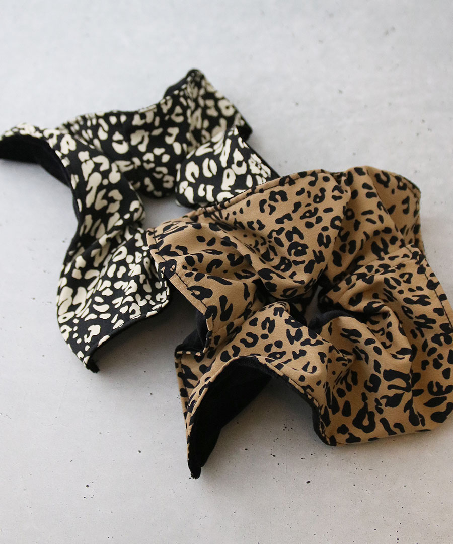 レオパード柄リバーシブルスクエアシュシュ HS-205 | ヘアアクセサリー
