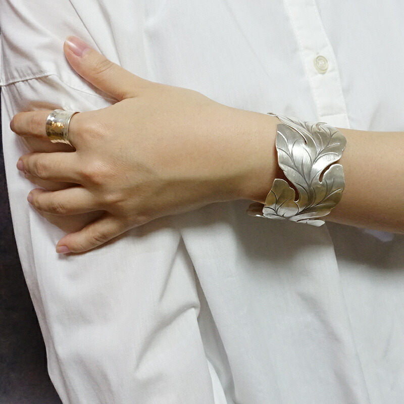 楽天市場】カレン族 カレン シルバー バングル ワイド リーフ シルバー