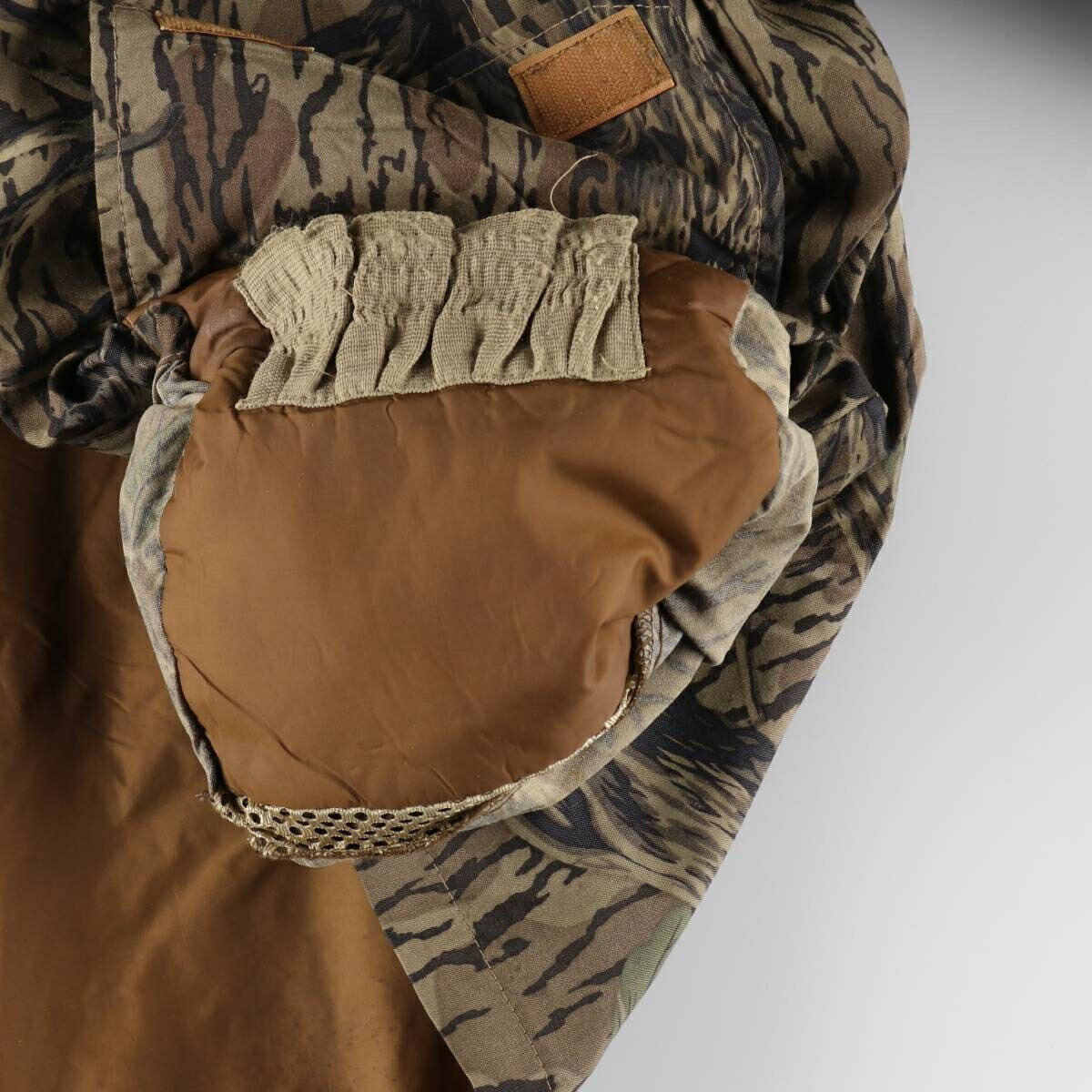 古着 90年代 コロンビア Columbia OMNI‐TECH オムニテック 迷彩柄