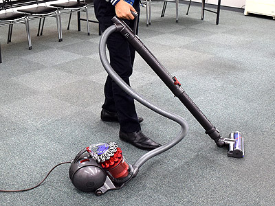 試用レポート： ダイソン サイクロン式クリーナー Dyson Ball