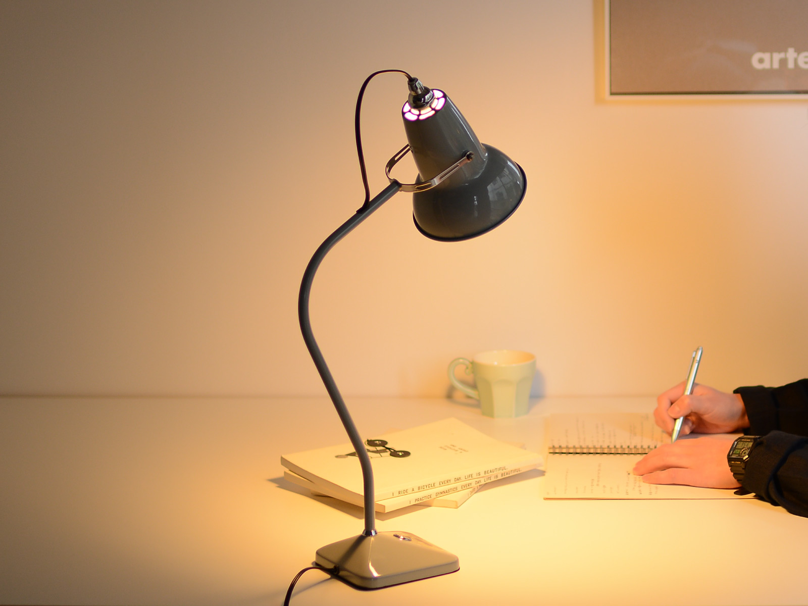 楽天市場】【在庫有】アングルポイズ(ANGLEPOISE) デスクライト