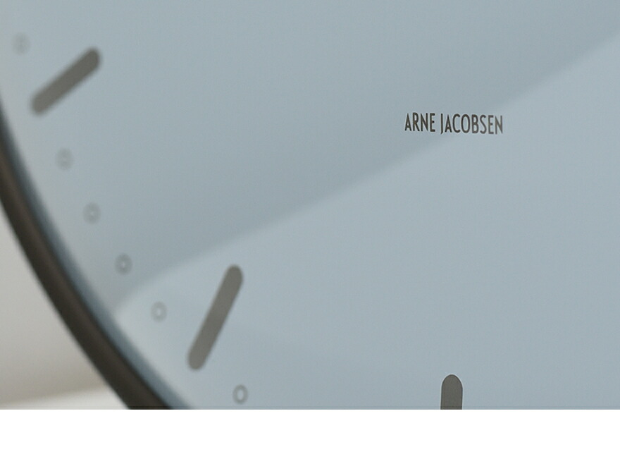 最終入荷分【ARNE JACOBSEN】Wall Clock City Hall 限定カラー Royal