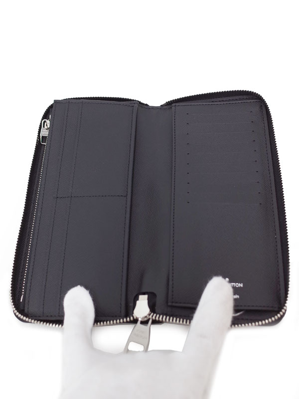 LOUIS VUITTON】ルイヴィトン『タイガ ジッピーウォレット ヴェル