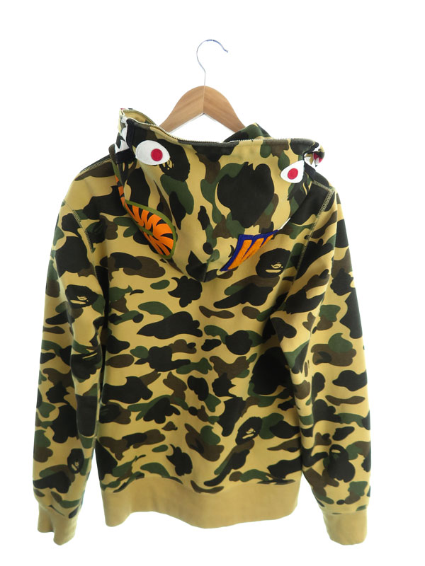 A BATHING APE】【シャークパーカー】【日本製】アベイシングエイプ