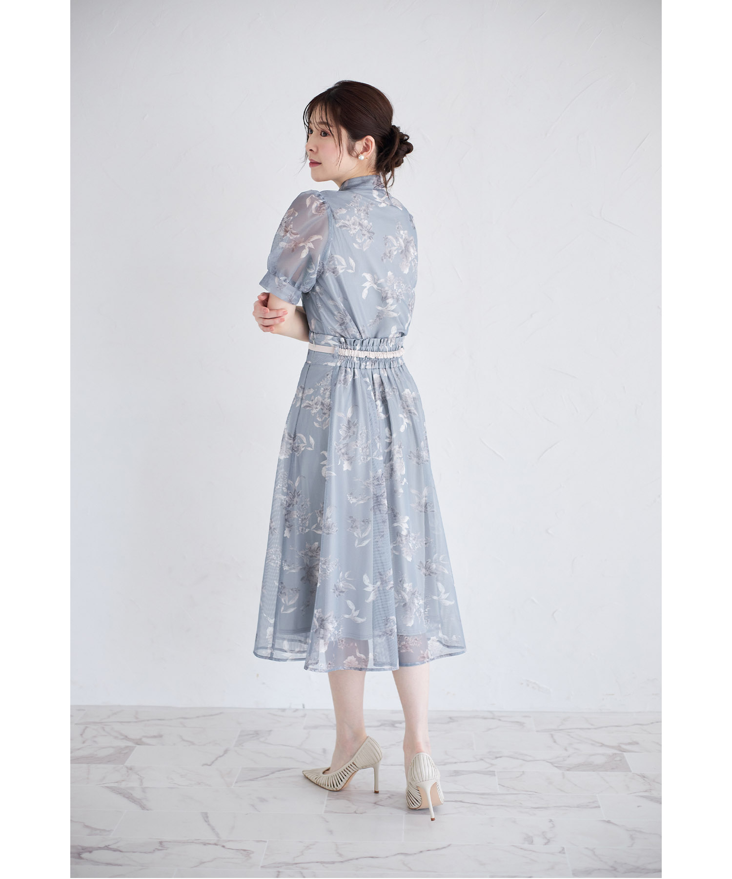 ベルト付きフラワープリントメッシュフレアスカート