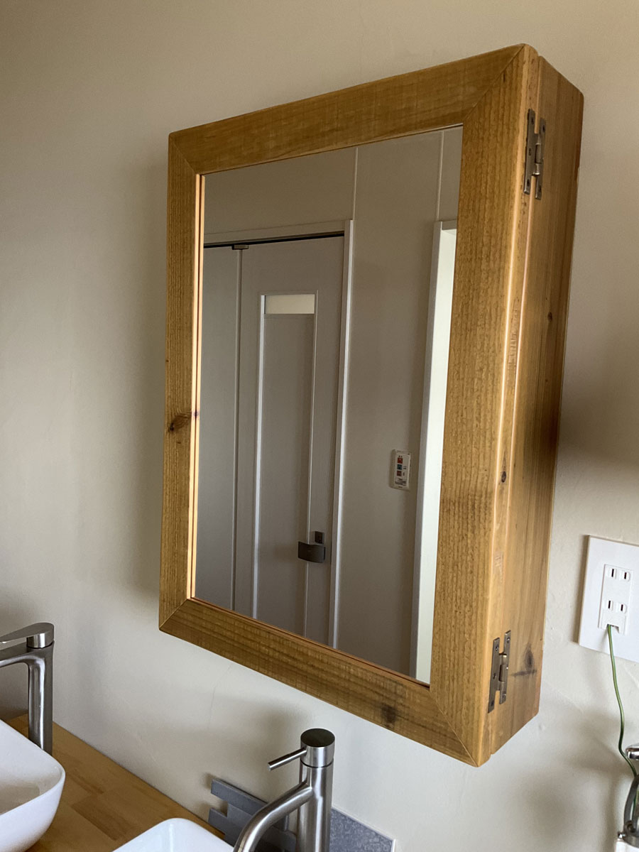 OLD ASHIBA（足場板古材）ミラーキャビネット