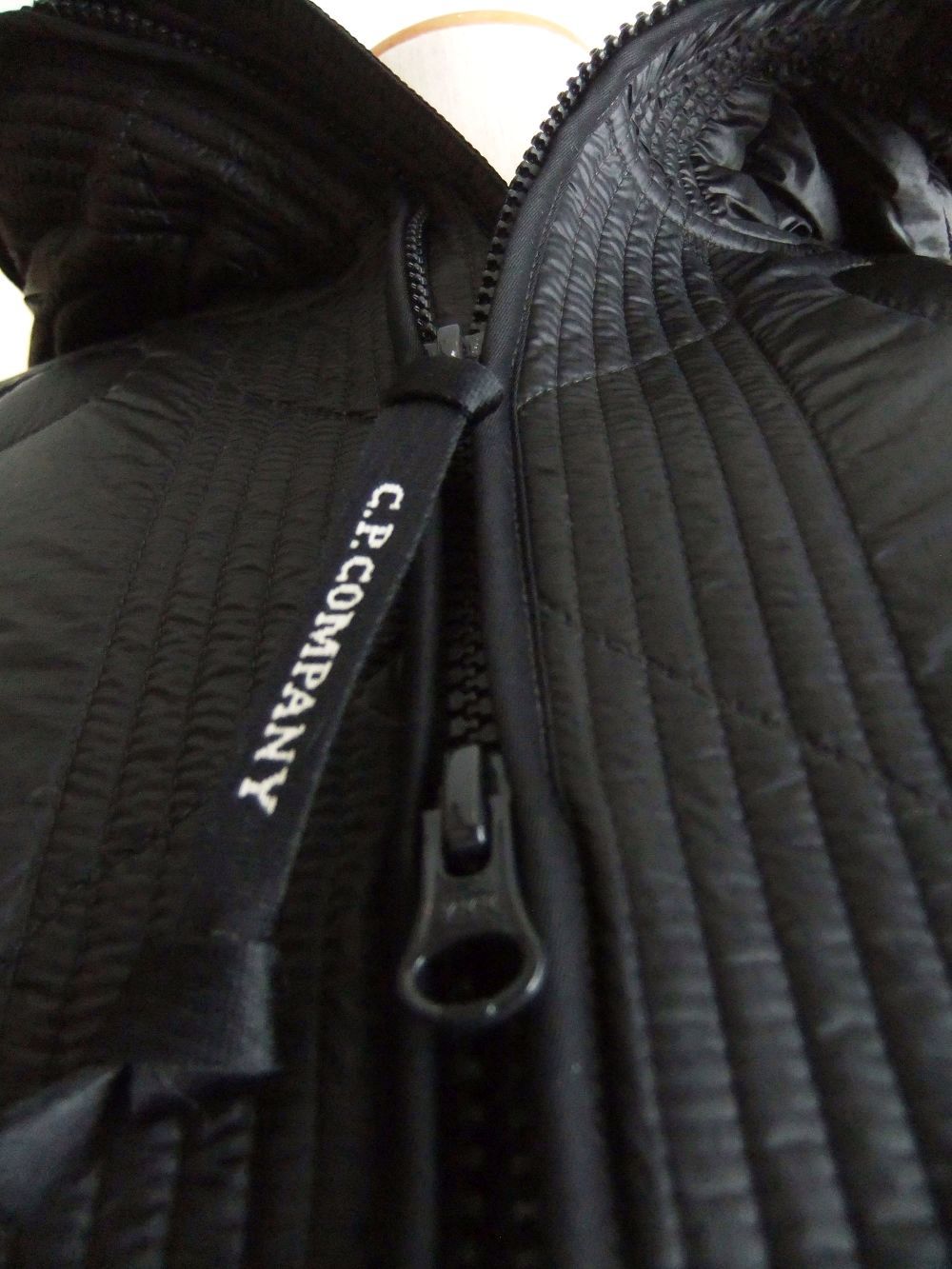 C.P. COMPANY - OUTERWEAR MEDIUM JACKET IN LINER フード付き