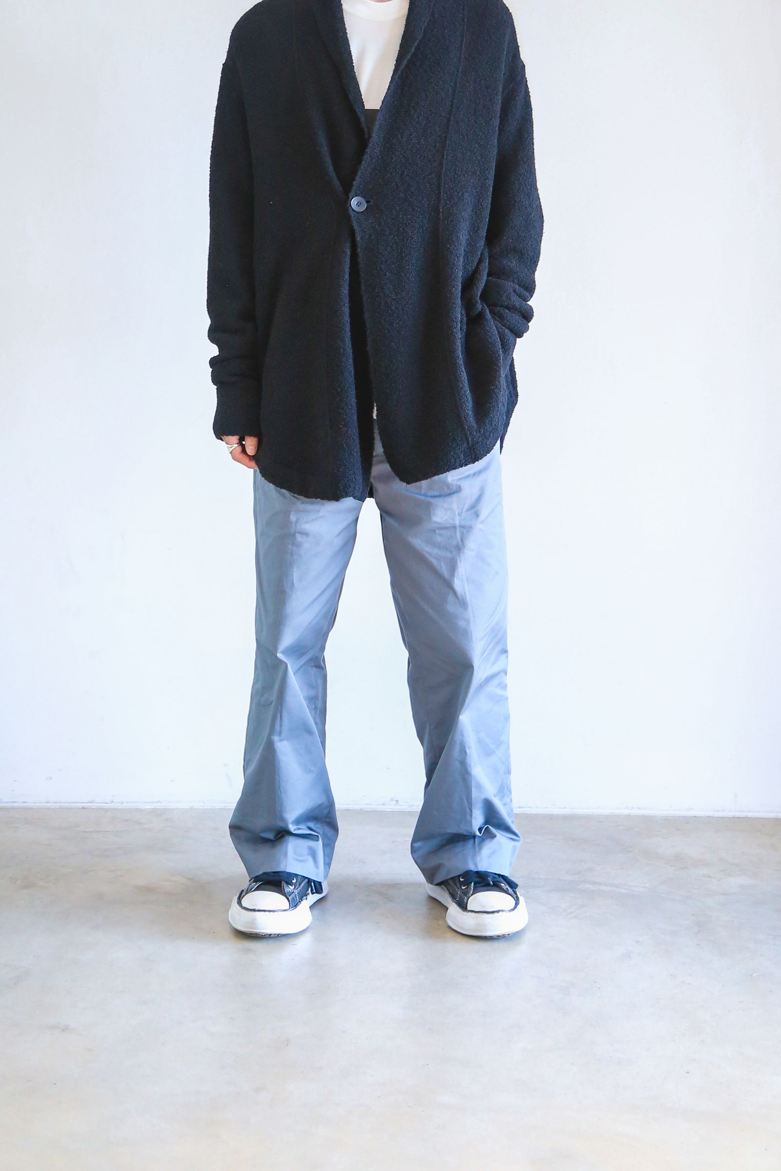 JULIUS - ONE BUTTON KNIT CARDIGAN / ブラック | Tempt