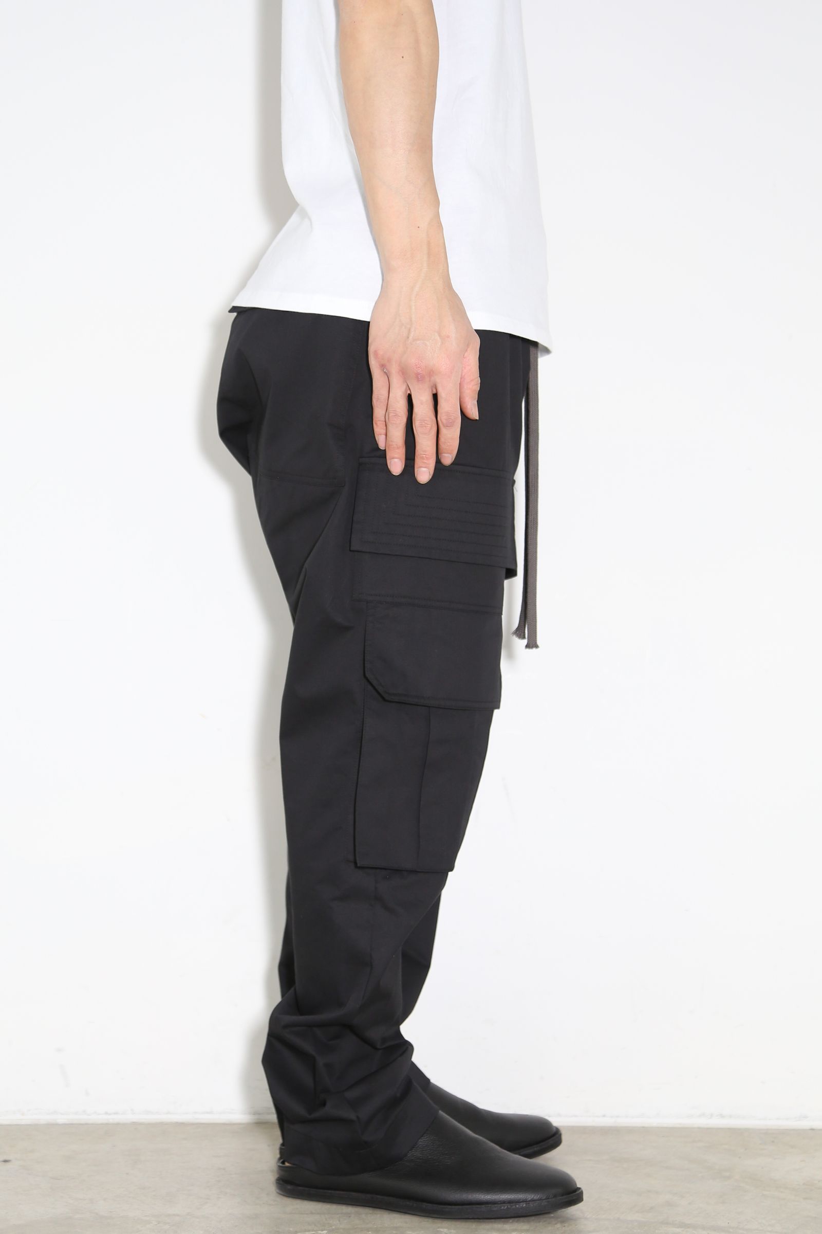 A.F ARTEFACT - カーゴサルエルイージーパンツ / Front Zip Cargo