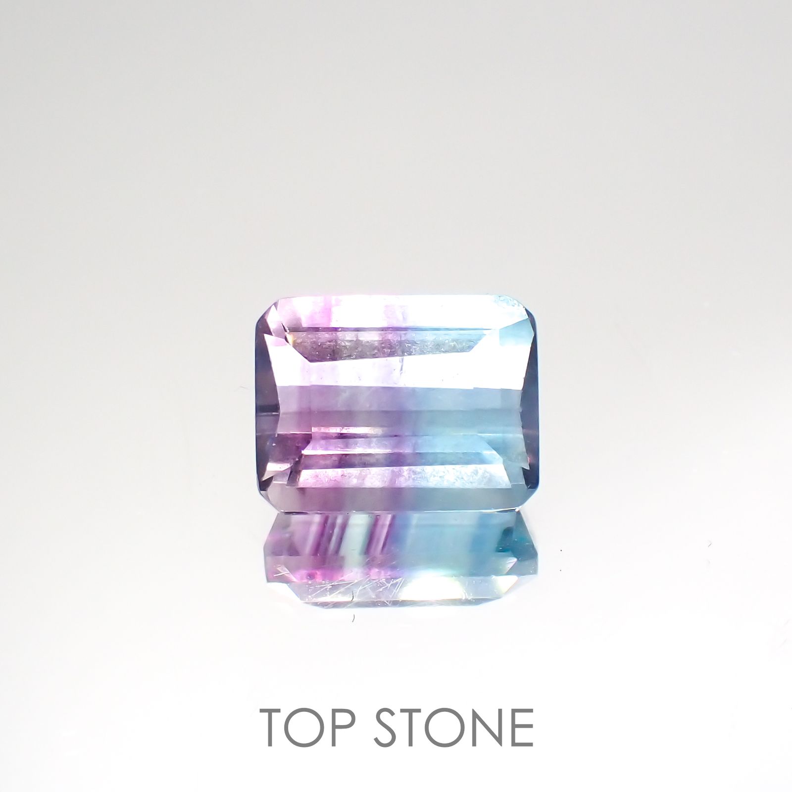 パーティカラーフローライト(宝石名フルオライト)ブラジル産 3.27ct