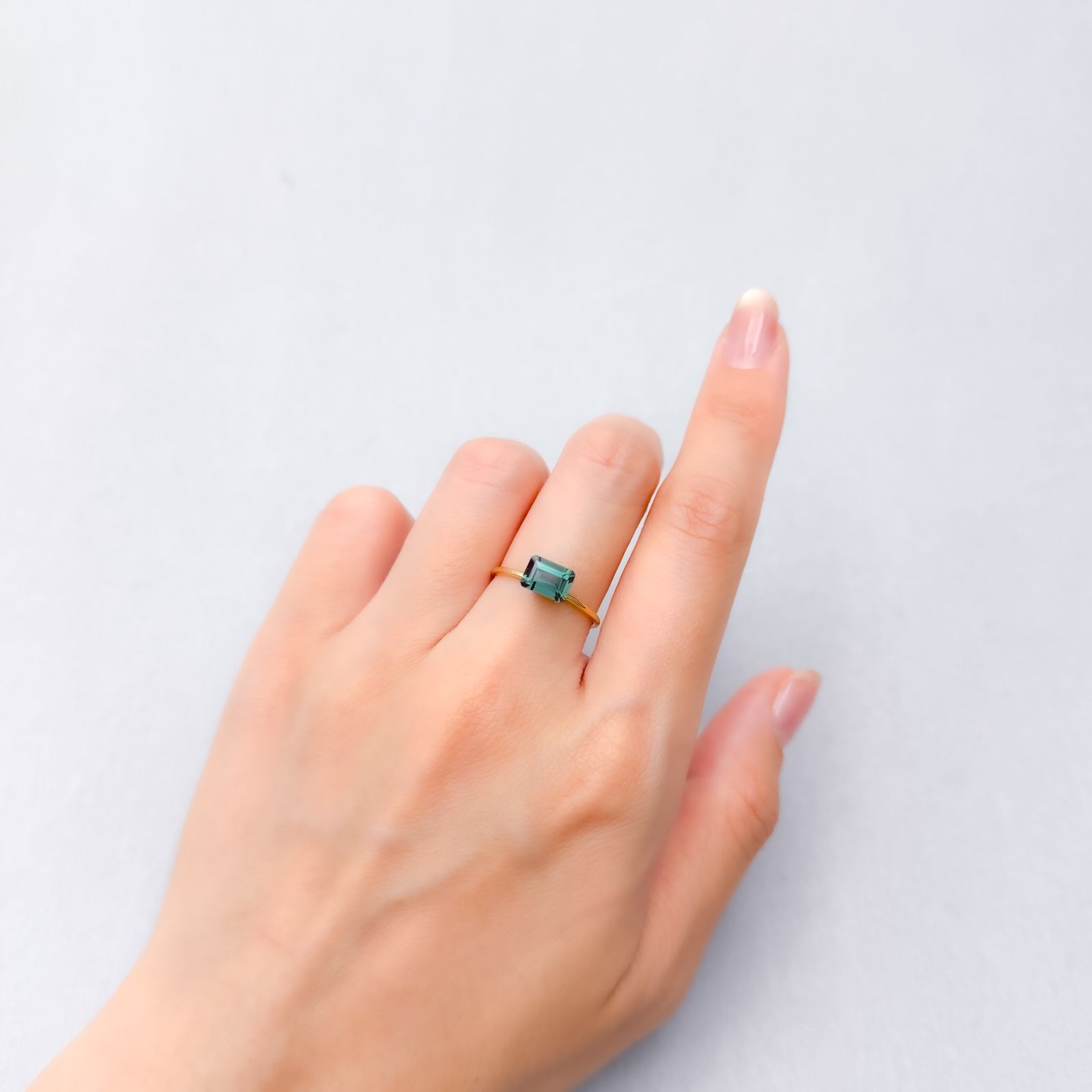 カラーチェンジアンデシン(宝石名アンデシン/ラブラドライト(カラー