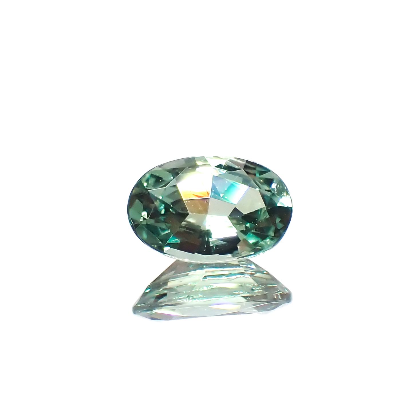 アレキサンドライト(宝石名アレキサンドライト)ブラジル産 GIA鑑付