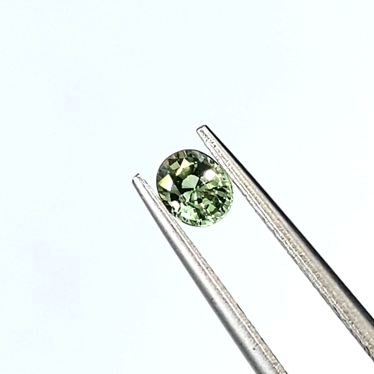 グリーンクリソベリル(宝石名クリソベリル)スリランカ/マダガスカル産