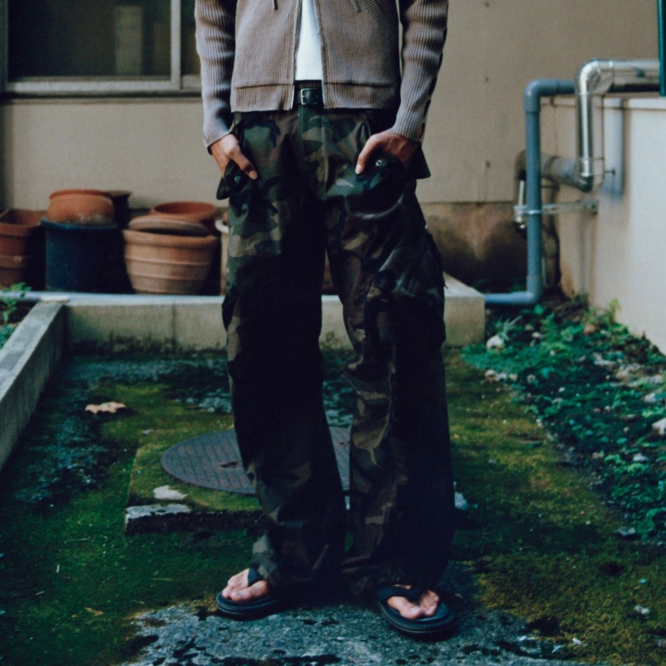 NVRFRGT - 【残りわずか】3D Twisted Cargo Pants | ACRMTSM ONLINE STORE