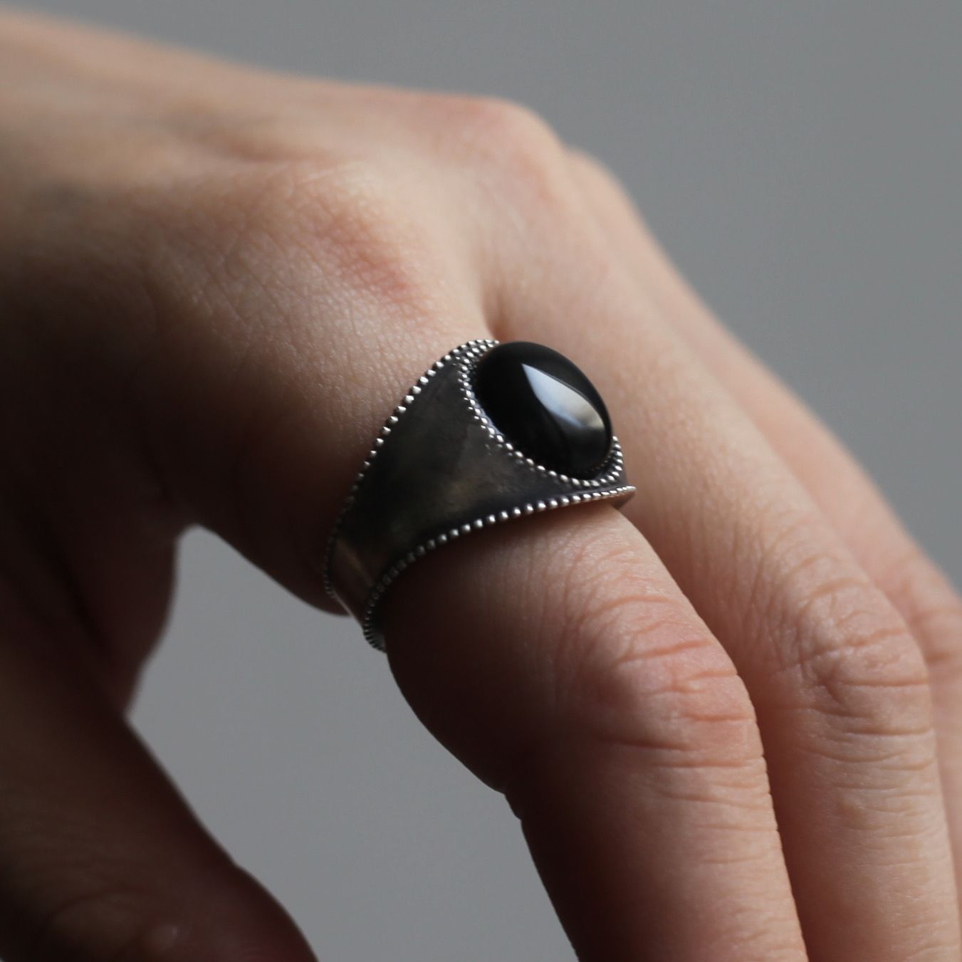 SOSHIOTSUKI - 【お取り寄せ注文可能】Signet Ring(艶消し加工