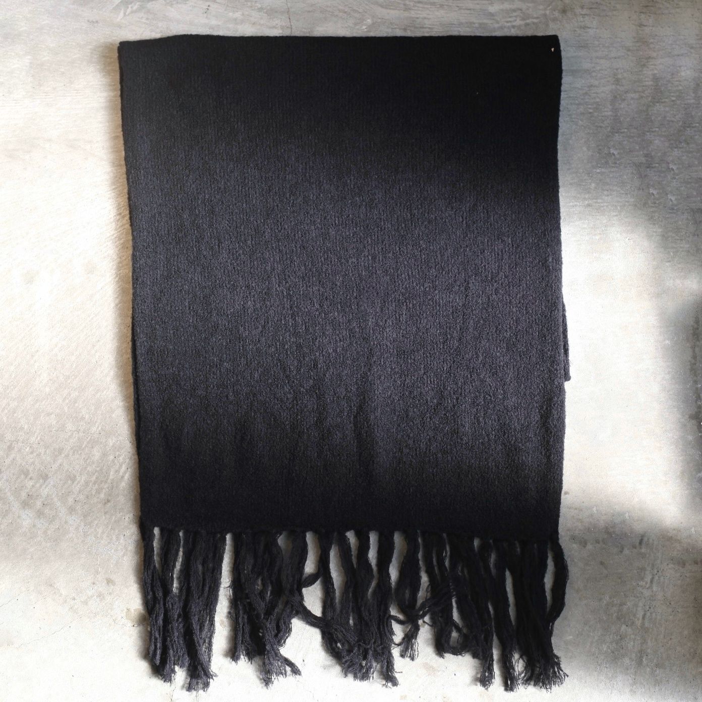 ヨウジヤマモトプールオム 黒いウールのスヌード マフラー