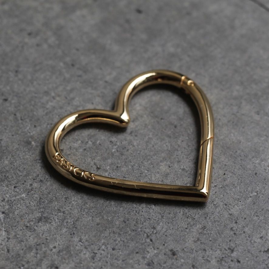 BASICKS - 【残りわずか】Gold Plating Heart Carbiner | ACRMTSM
