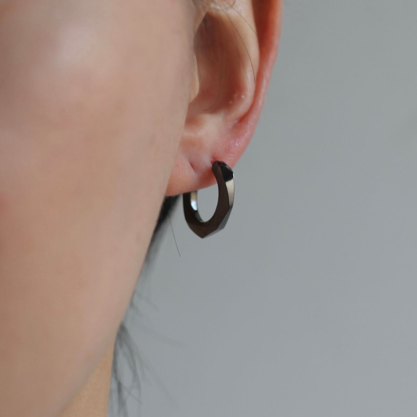 GARNI - 【お取り寄せ注文可能】Crockery Pierce_L 左耳用(BLACK