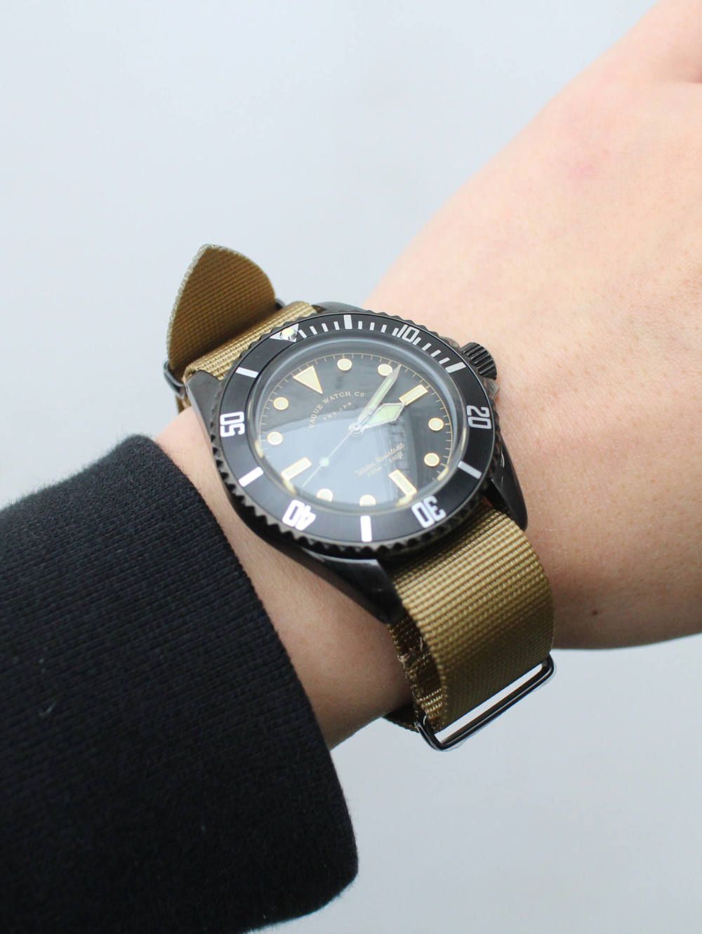 VAGUE WATCH CO. - BLKSUB - ブラックサブ ”クオーツ式ダイバーズ