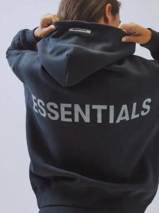FOG ESSENTIALS - リフレクターロゴフーディ - Fear Of God Essentials