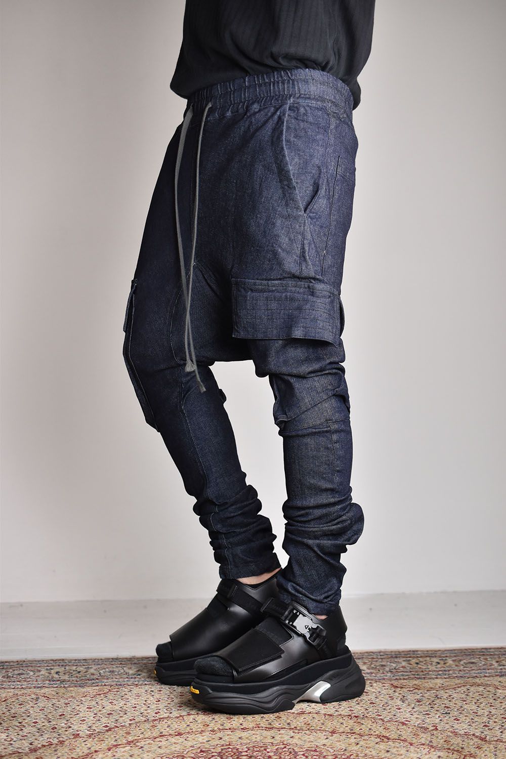 A.F ARTEFACT - Cargo Sarouel Skinny