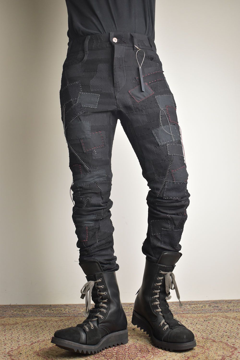 D.HYGEN - Hand Patchwork Crust Jacquard Overlock Twist Curve Pants