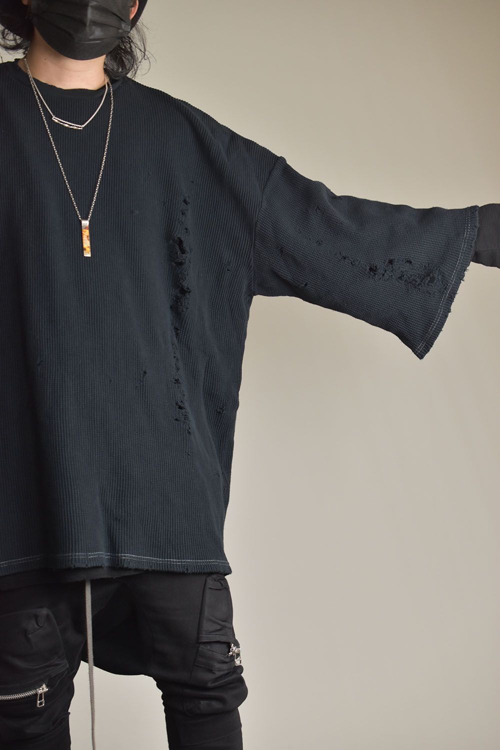 A.F ARTEFACT - Damage Layered Pullover