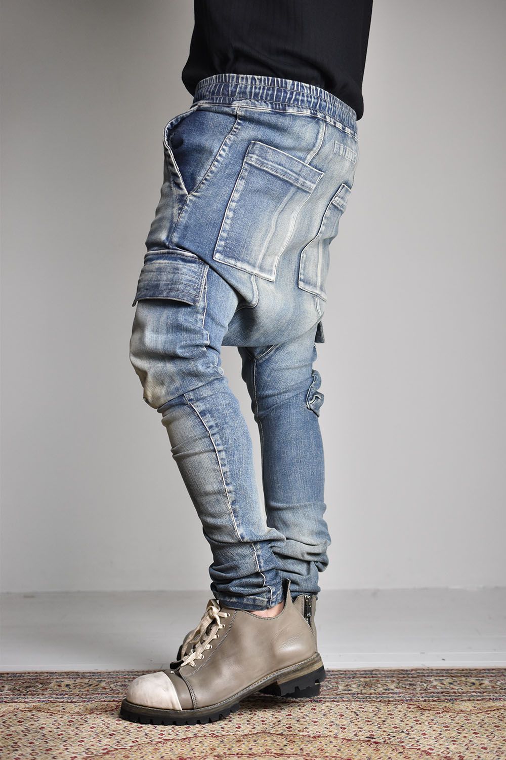 A.F ARTEFACT - Indigo Stretch Denim Saeouel Cargo Skinny Pants