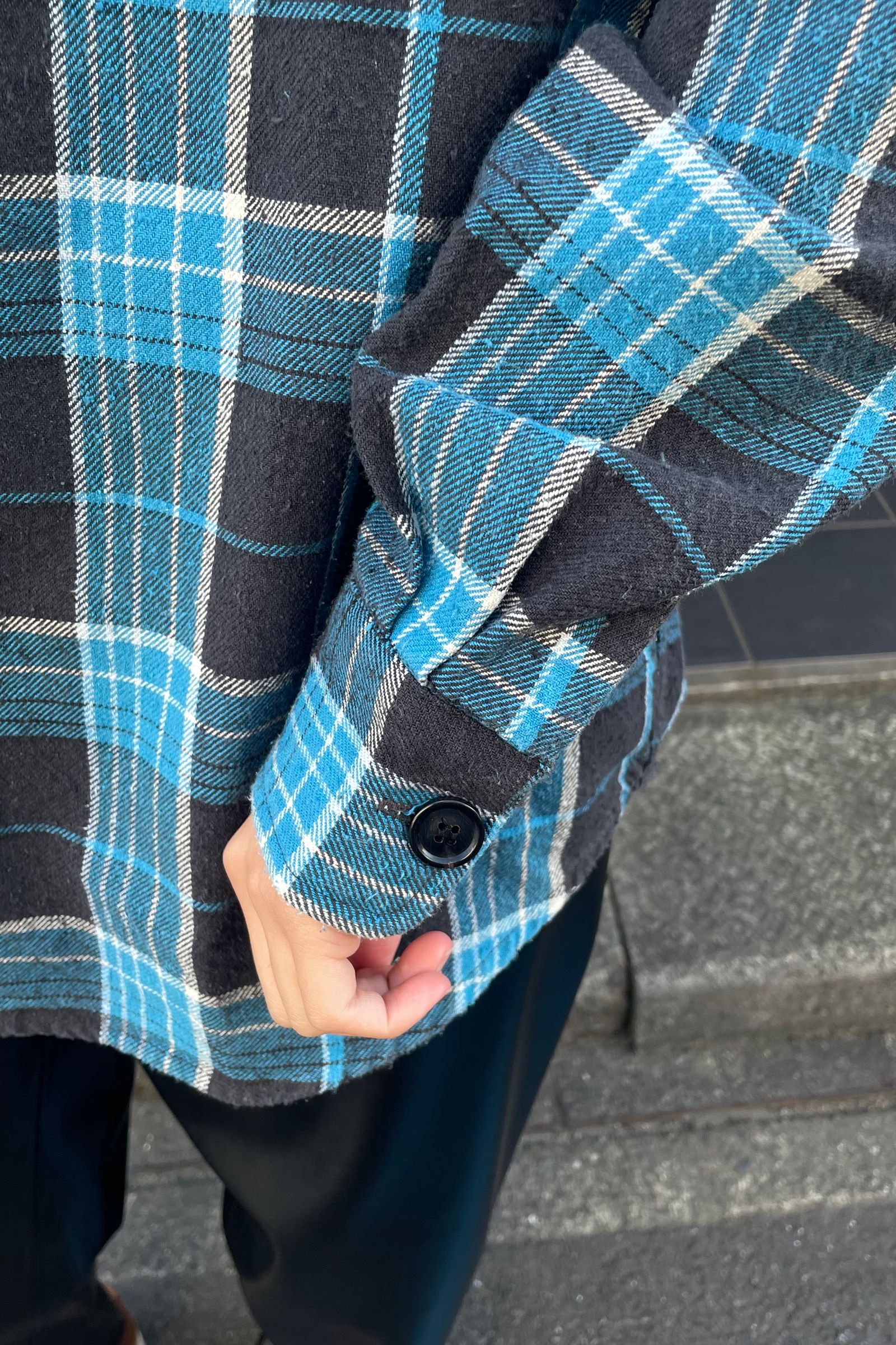 CHECK INSULATED SHIRT NAVY 窪塚着用