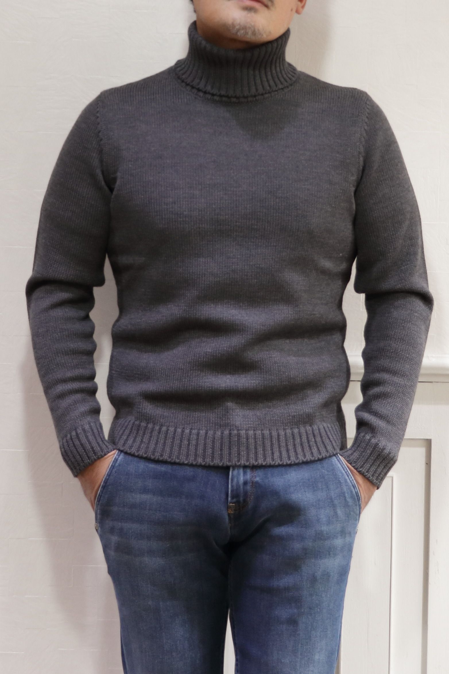 ZANONE - 5ゲージ ウール ソリッド タートルネック ニット / Z1375