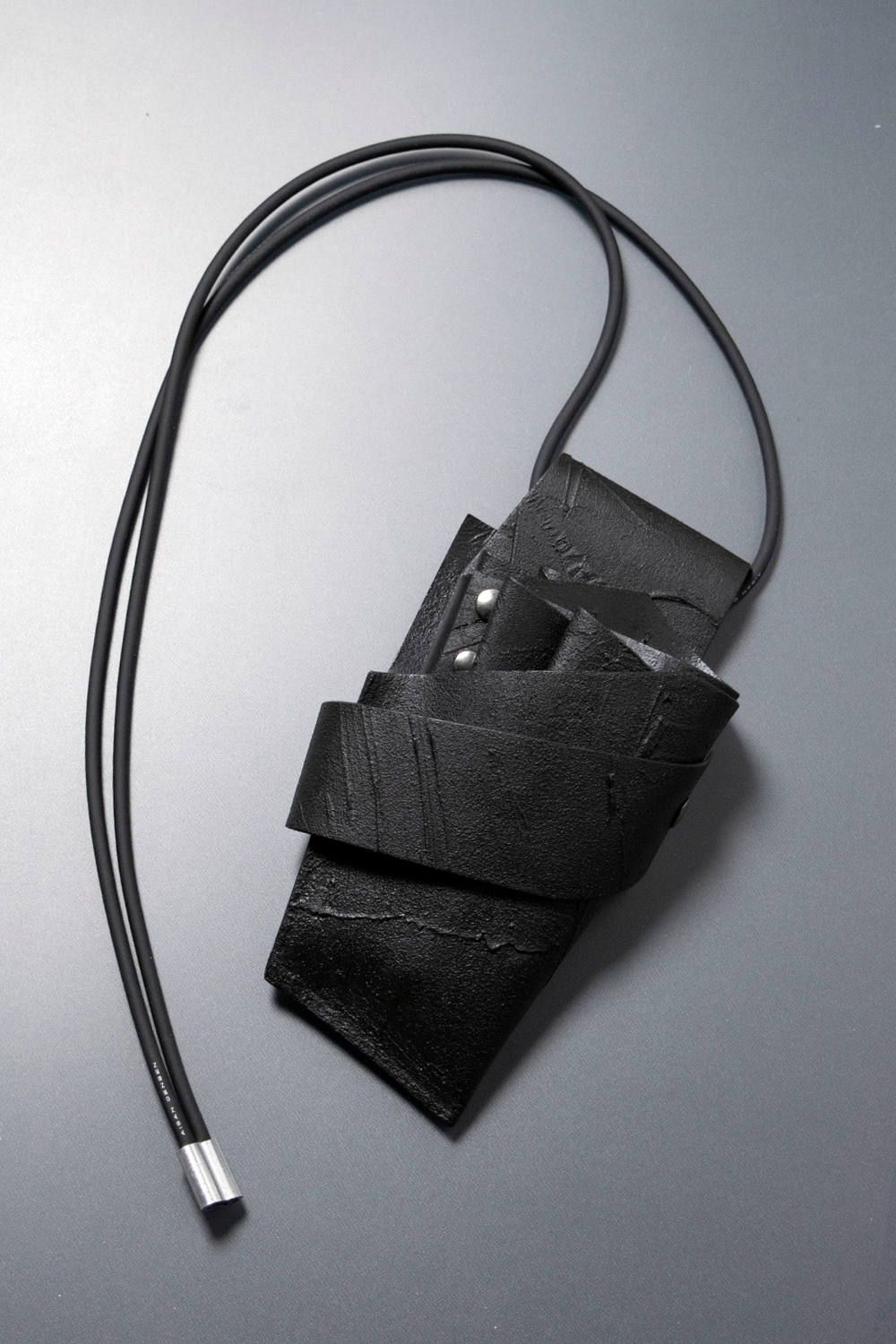 KAGARI YUSUKE - 【お取り寄せ可能】シザー ロック [黒い壁] / SC02-bk