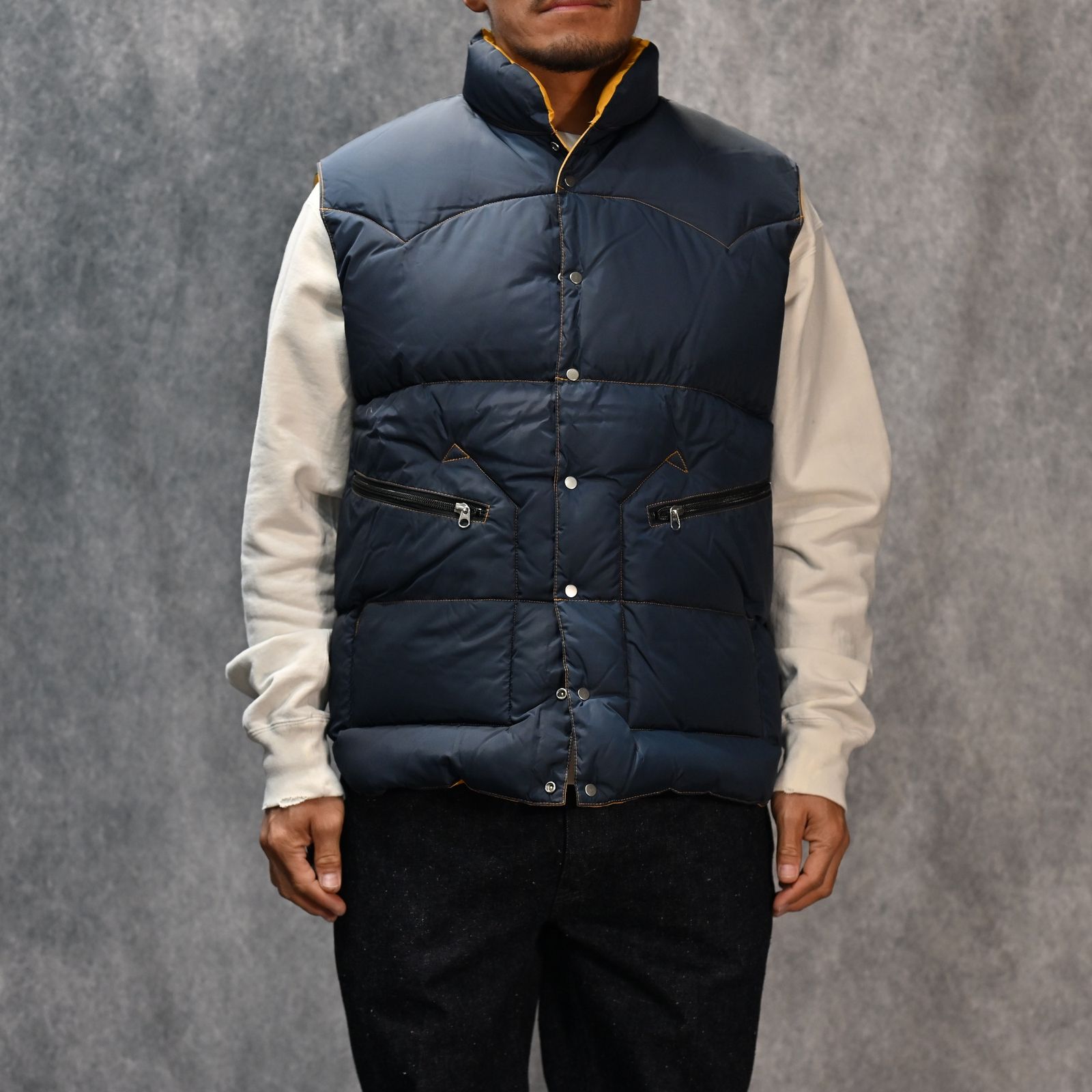 New Manual - ＃032 REVERSIBLE DOWN VEST / ROCKY MOUNTAIN （YELLOW