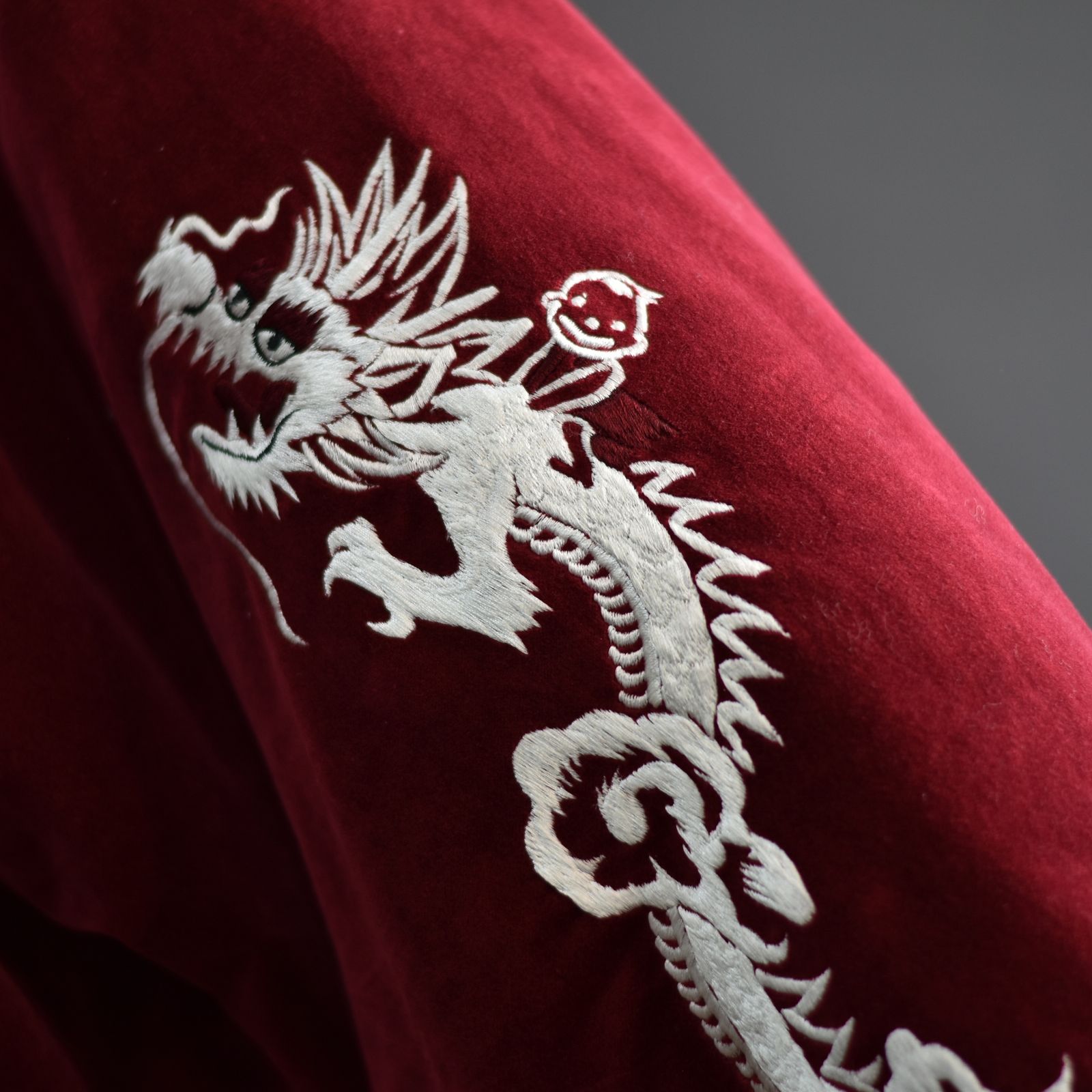 el conductorH - VELVETEEN FOX EMBROIDERED SOURVENIR JKT (MAROON