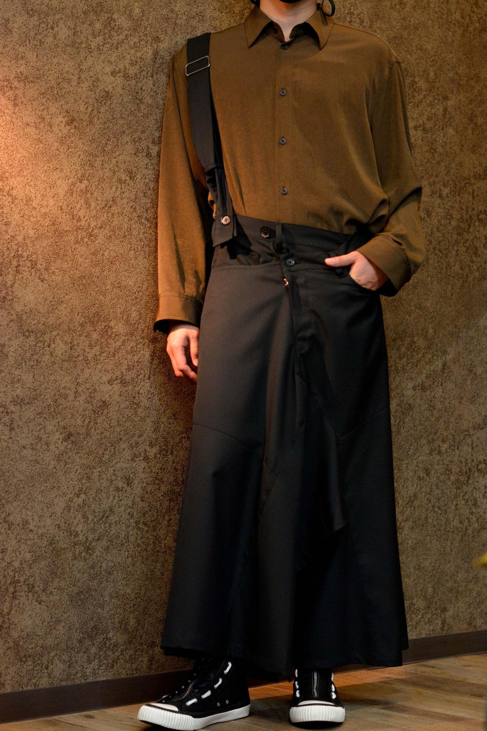 Ground Y | グランドワイ 【ジェンダーレス&エイジレスなパンツ