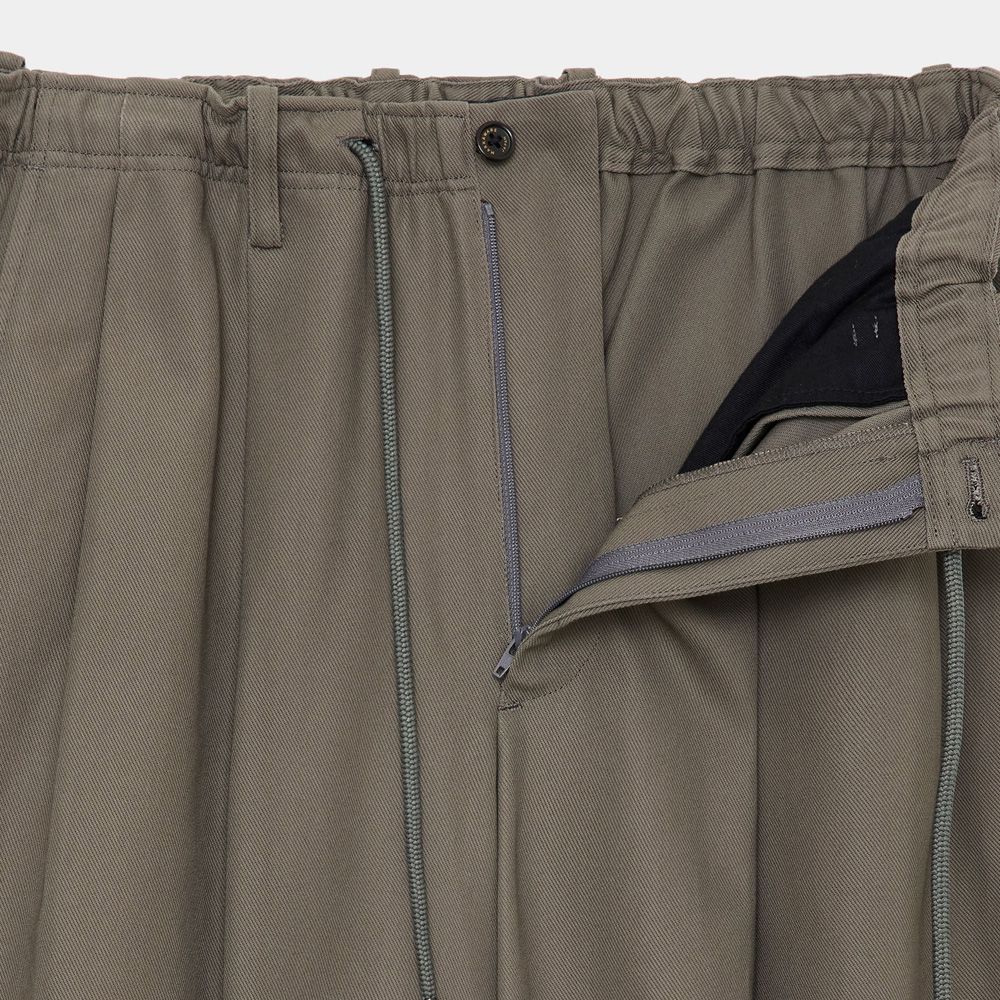 MARKAWARE - DOUBLE PLEATED EASY TROUSERS - GRAY / オーガニック