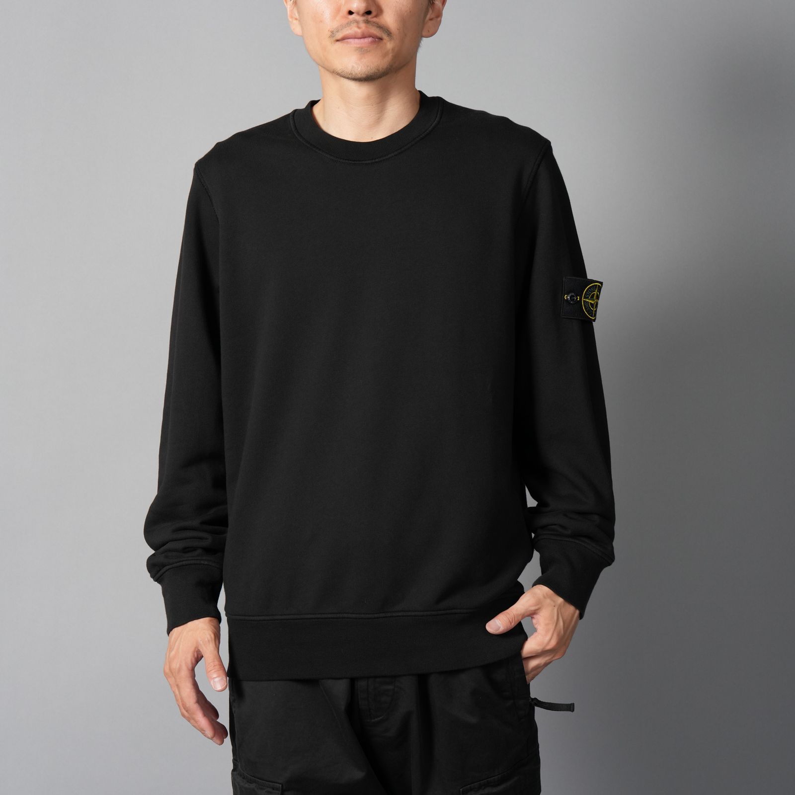 厳選】2025年発売のストーンアイランド定番人気スウェット (トレーナー