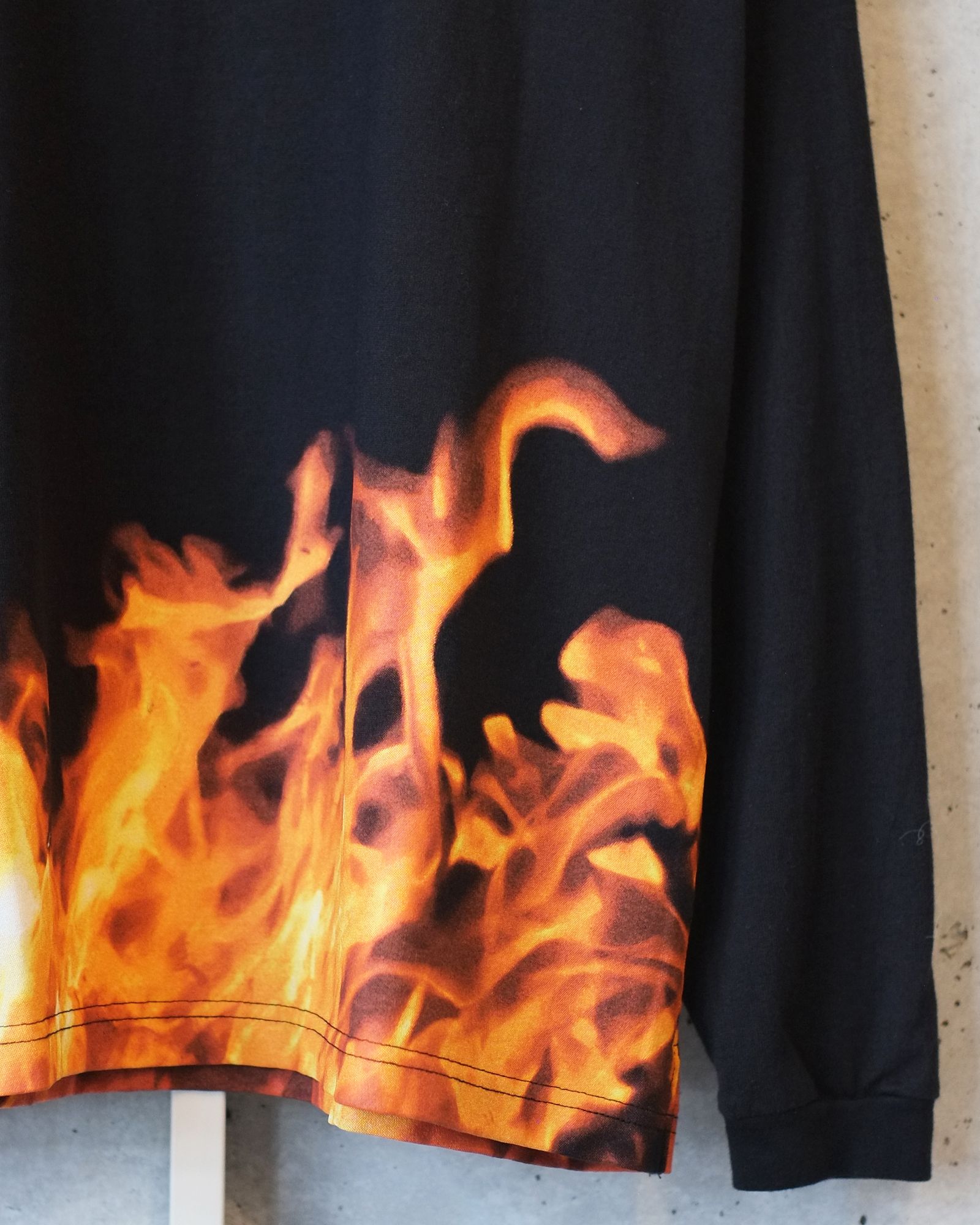 MINEDENIM - Fire Pattern L/S T-SH | fakejam