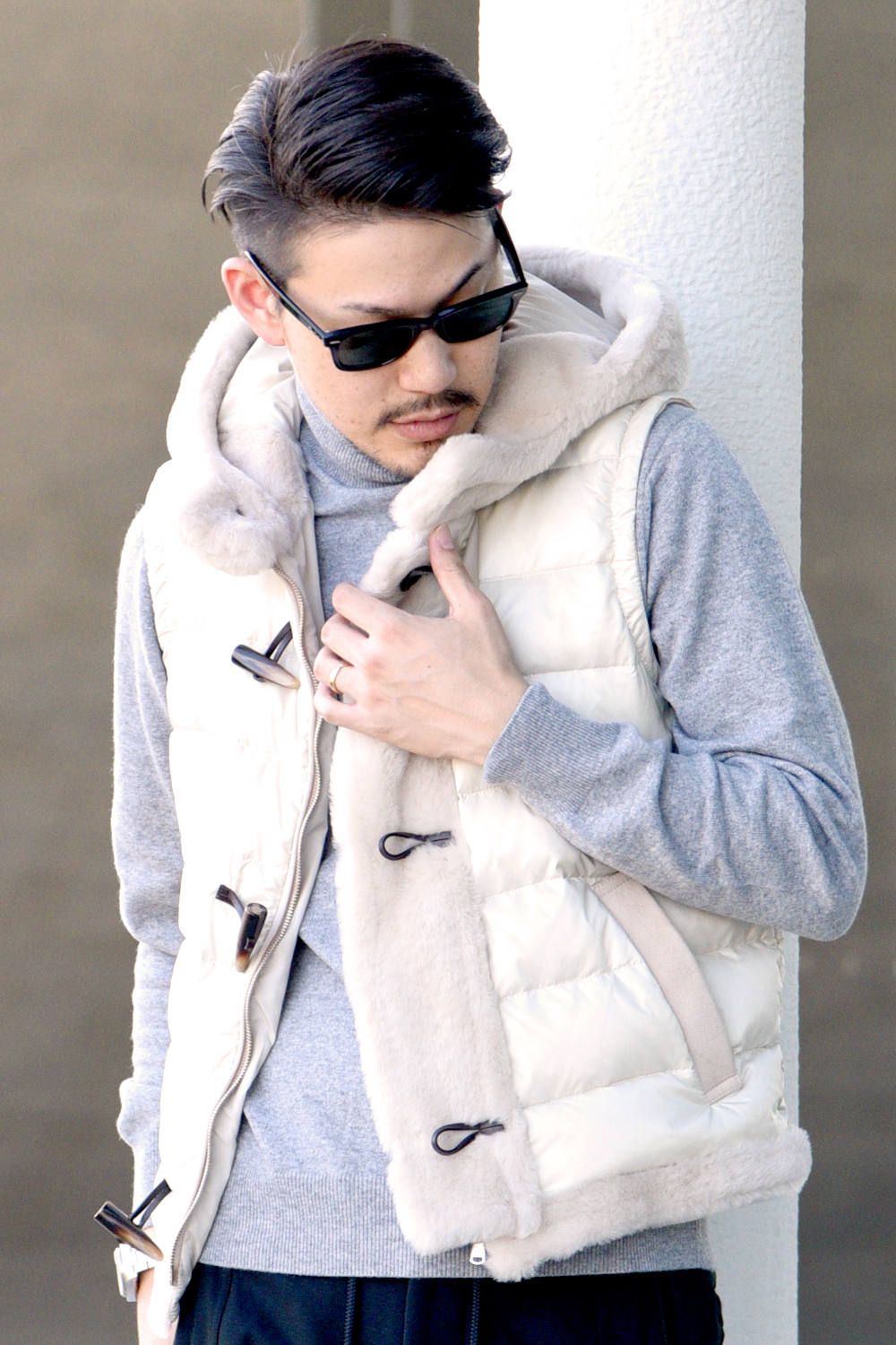 EMMETI - DANIEL (ダニエル) / ムートン / ナイロン フードダウン